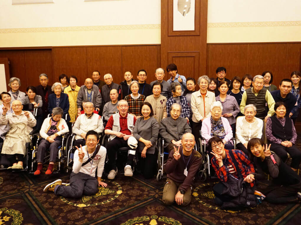 帰り道も、皆様元気！笑顔で旅行を満喫します！