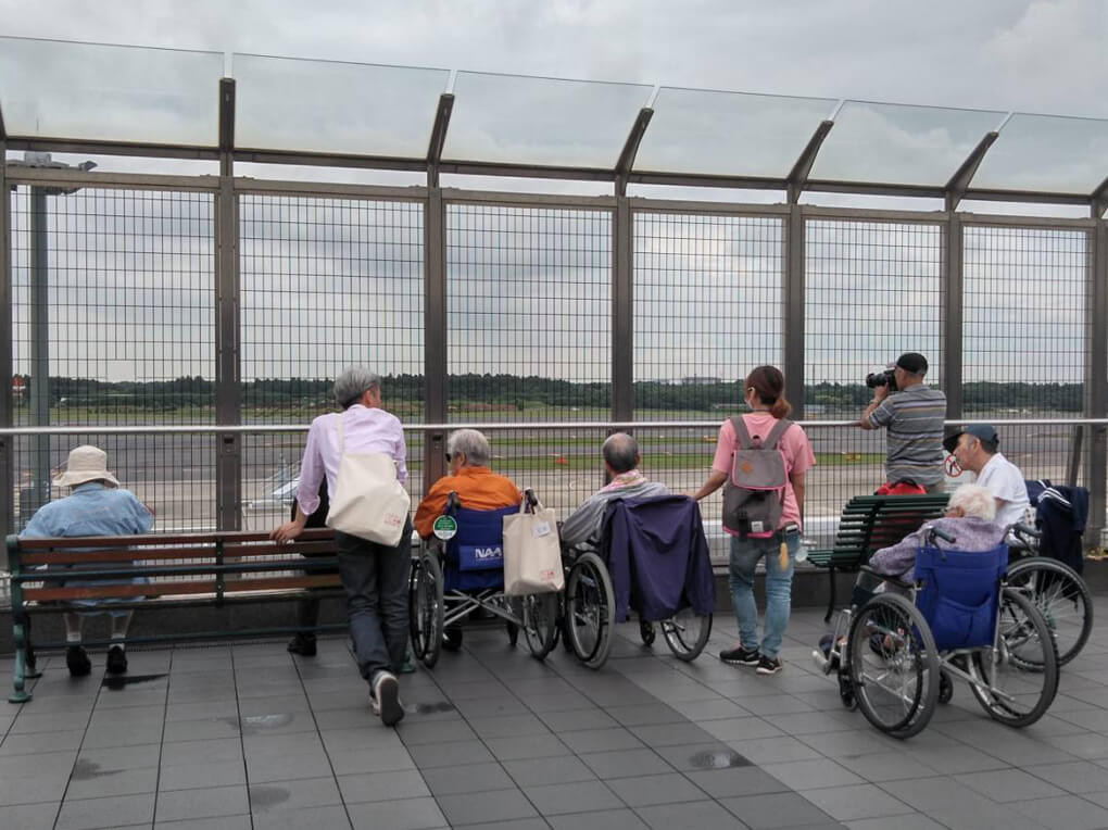 2_空港展望デッキへ11