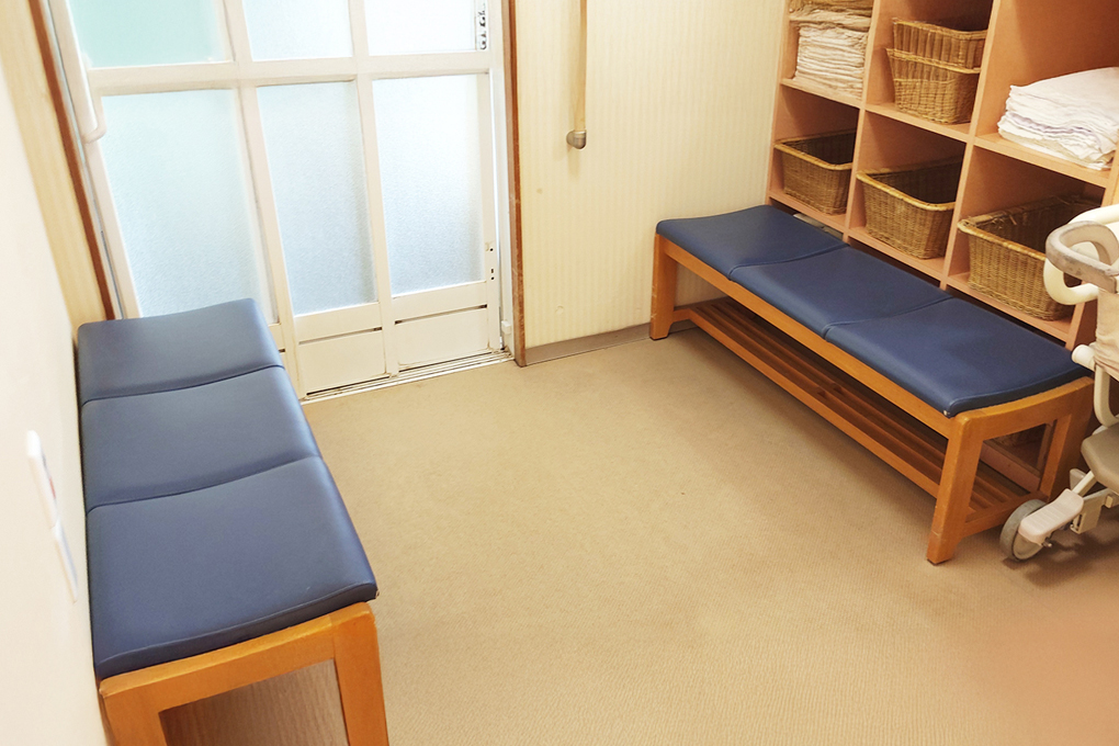 浴室（脱衣室）